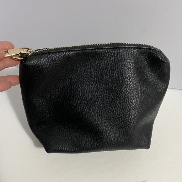Antik Kraft Handbags - Antik Kraft‎ Black Cosmetic Bag with Gold Zipper